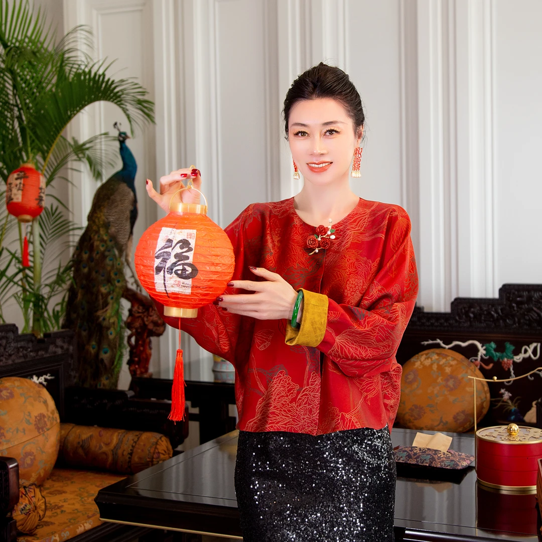 EDFNOT/杨红霞汝意WY香云纱红底线条画双面上衣2401-7553