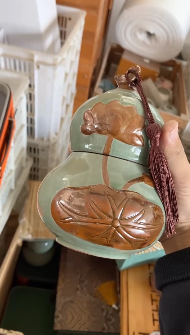 杯无运费险不带礼盒略有瑕疵有点脏介意勿拍