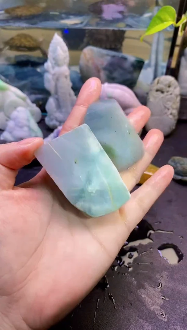 翡翠挂件未镶嵌天然翡翠058