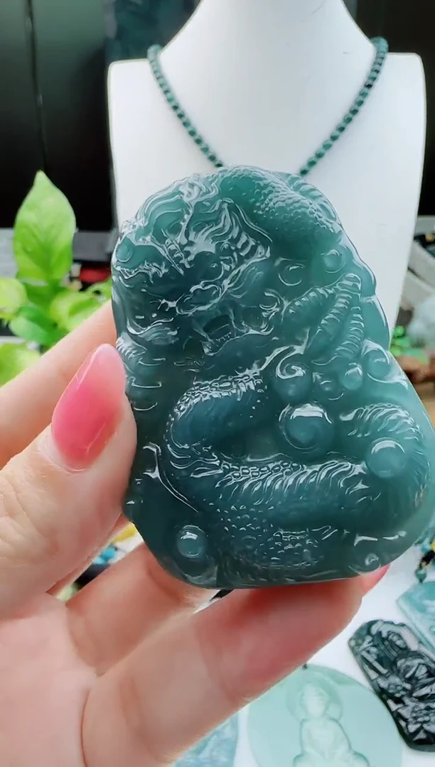 【闪购商品】翡翠颈饰未镶嵌多样性随机一件发货