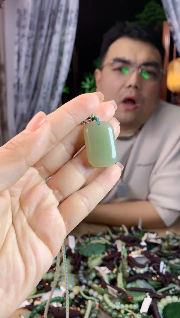 【闪购商品】和田玉挂件未镶嵌多样性发货拍一发一