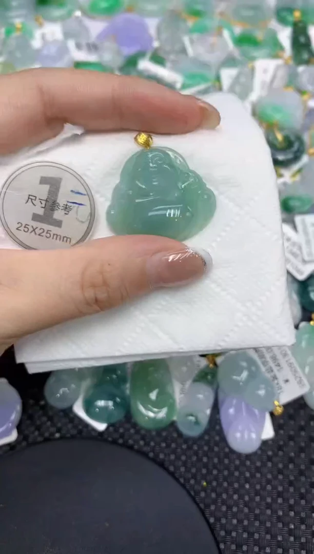 颈饰18K金镶嵌翡翠1111111