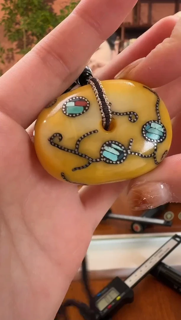 未镶嵌颈饰蜜蜡9391天然蜜蜡珠宝奇石假一罚十