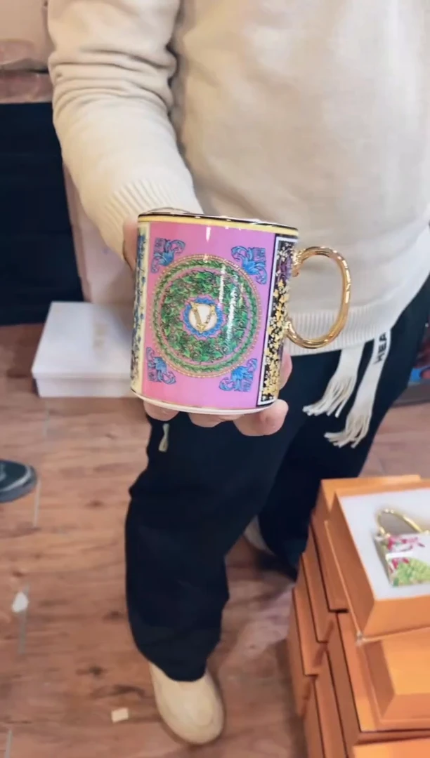 【闪购商品】杯鸿辉家品牌瓷器，京东包邮！