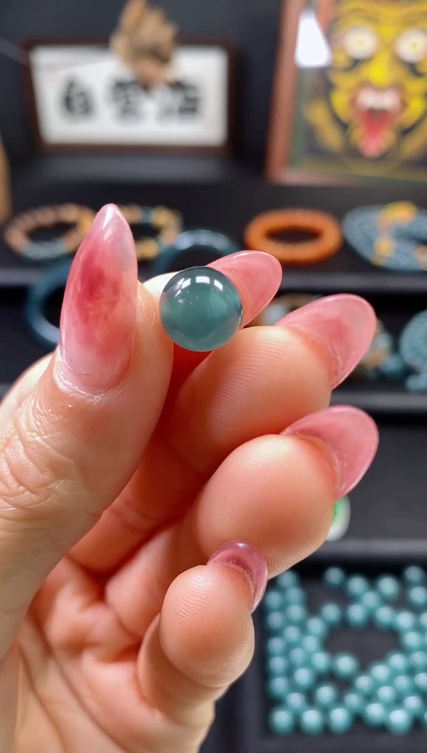 【闪购商品】翡翠颈饰未镶嵌0515013830