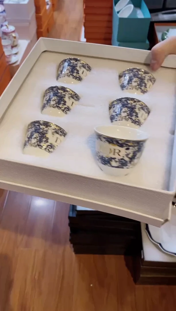 【闪购商品】杯全场正品，京东包邮