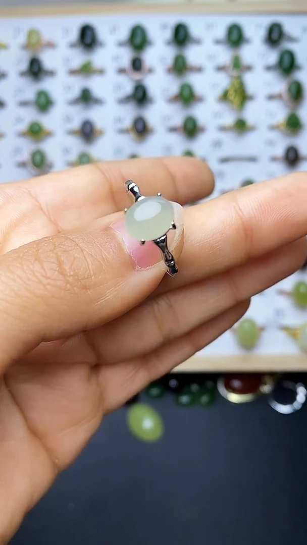 【闪购商品】和田玉戒指未镶嵌1