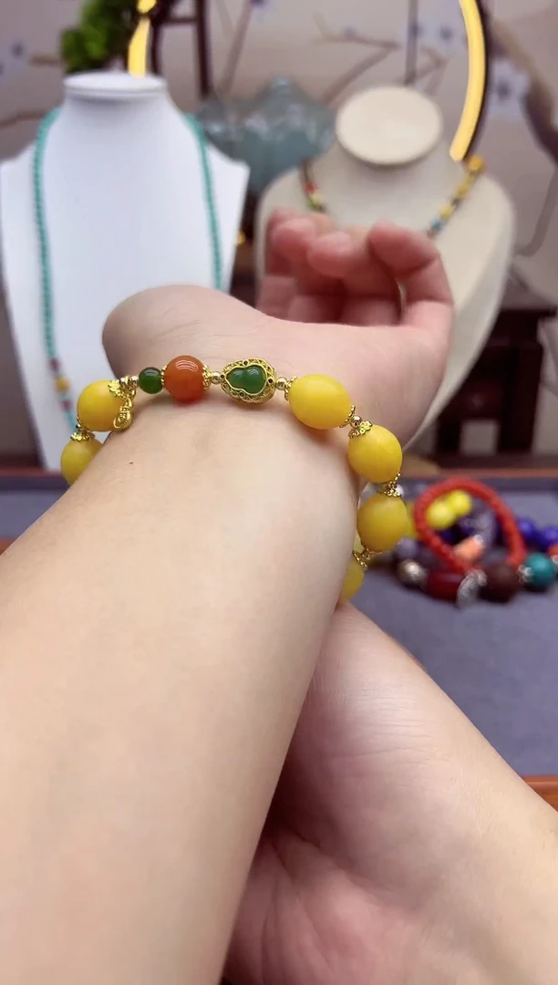 【闪购商品】蜜蜡手链14K金镶嵌s143``````