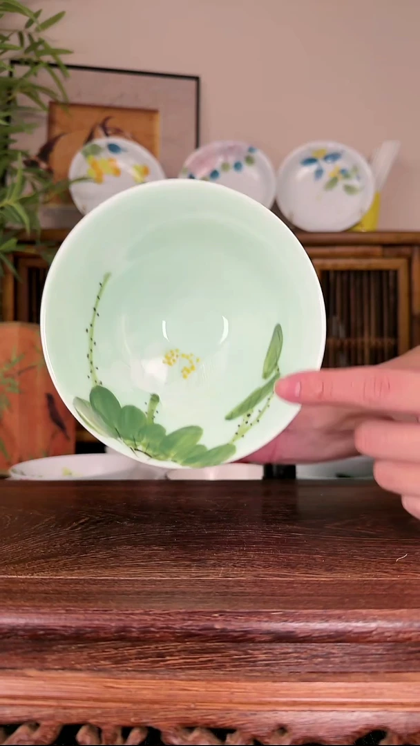 陶瓷白色荷花米饭碗