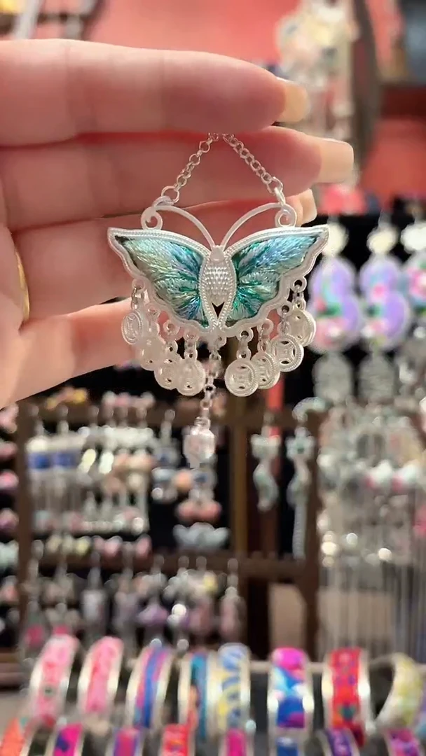 织绣 云织谣民族风精美饰品   125