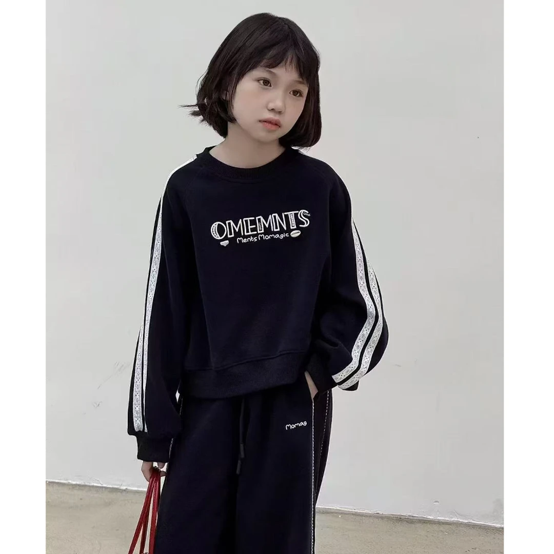 秋冬女童藏青色套装 1085驰系