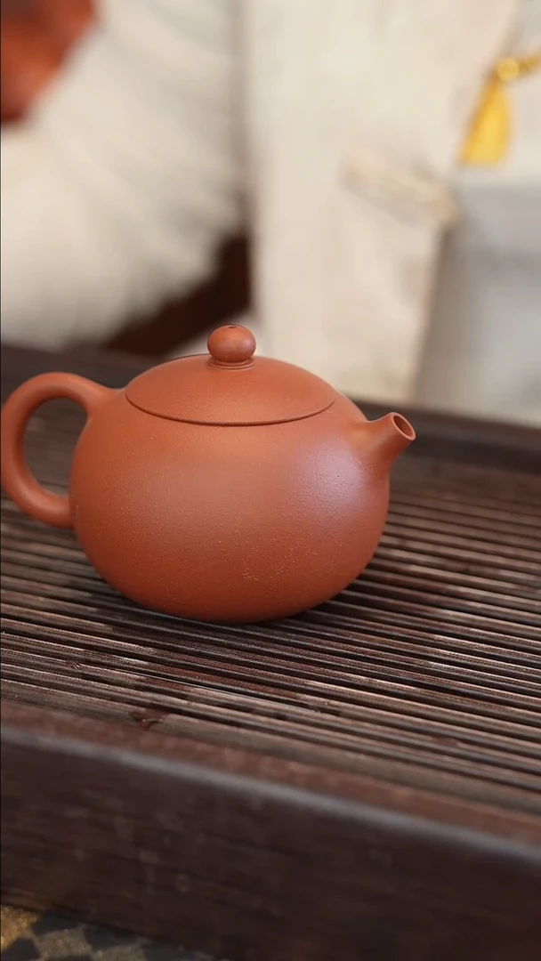 茶壶紫砂北红赤铁 西施 半手工 240cc