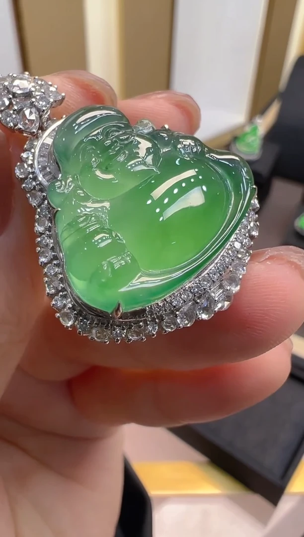 【闪购商品】翡翠吊坠(不含链)18K金镶嵌多样性团购发一件