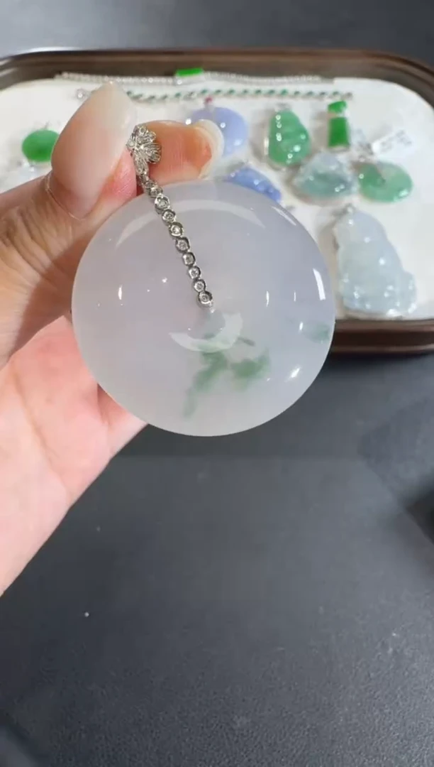 吊坠(不含链)18K金镶嵌翡翠【源头工厂】钻石镶嵌