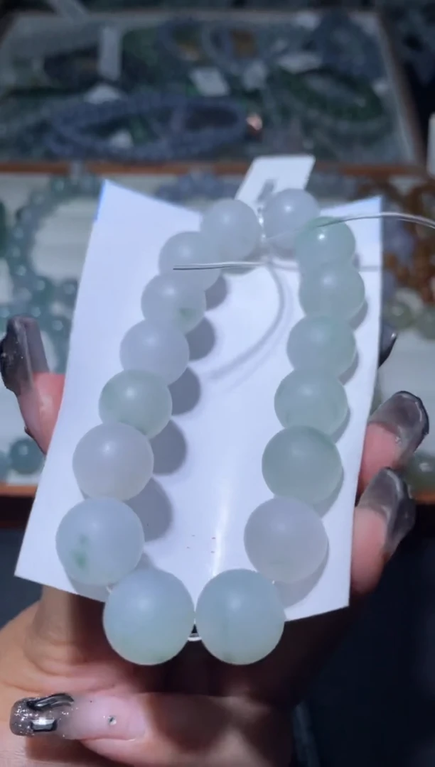 定制翡翠未镶嵌天然缅甸A货翡翠手串11