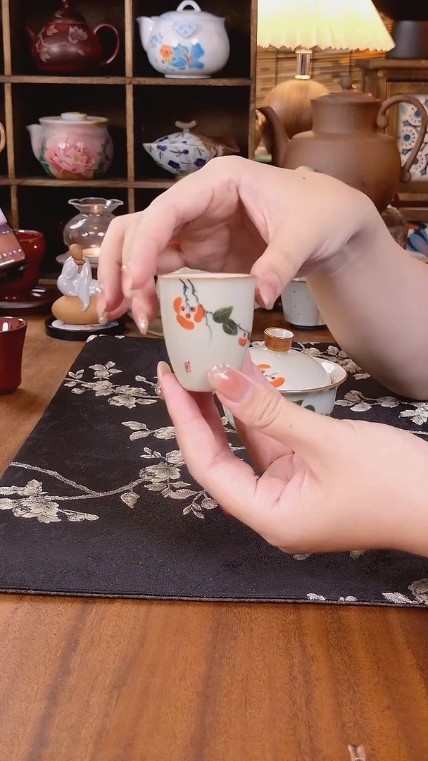 草木灰手绘柿子闻香杯