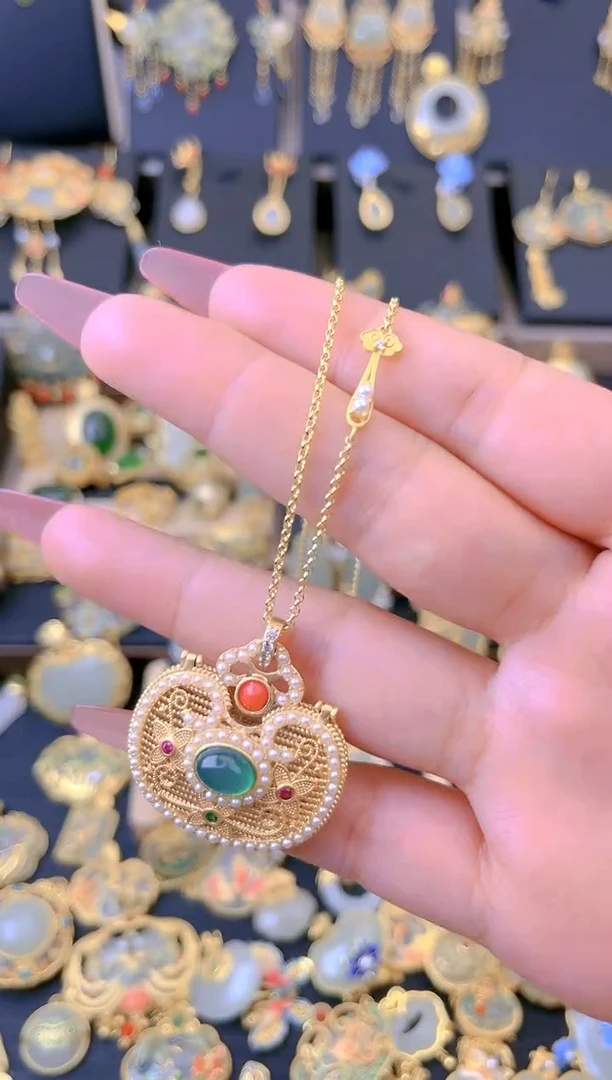 【闪购商品】玛瑙/玉髓吊坠合金小包包配如意链