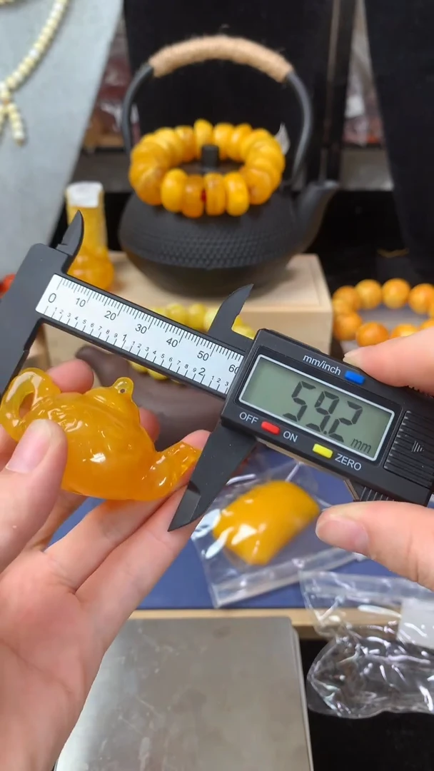 【闪购商品】时尚摆件密胺瓷片密胺瓷片056