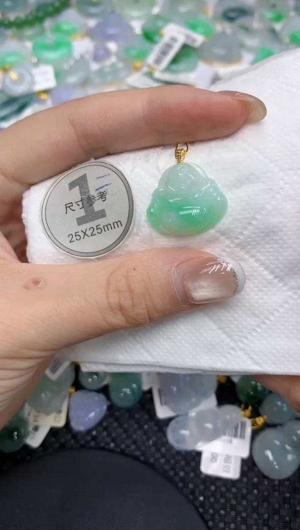 颈饰18K金镶嵌翡翠111111111