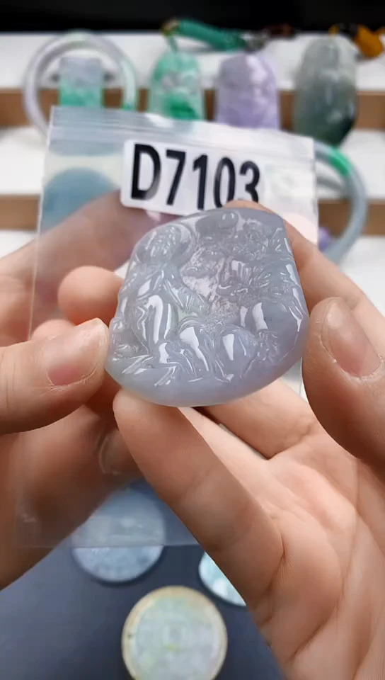 颈饰未镶嵌翡翠天然翡翠吊坠挂件