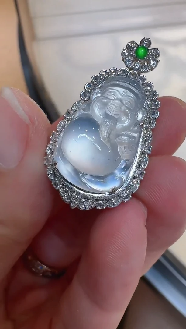 吊坠(不含链)18K金镶嵌翡翠多样性团购发一件