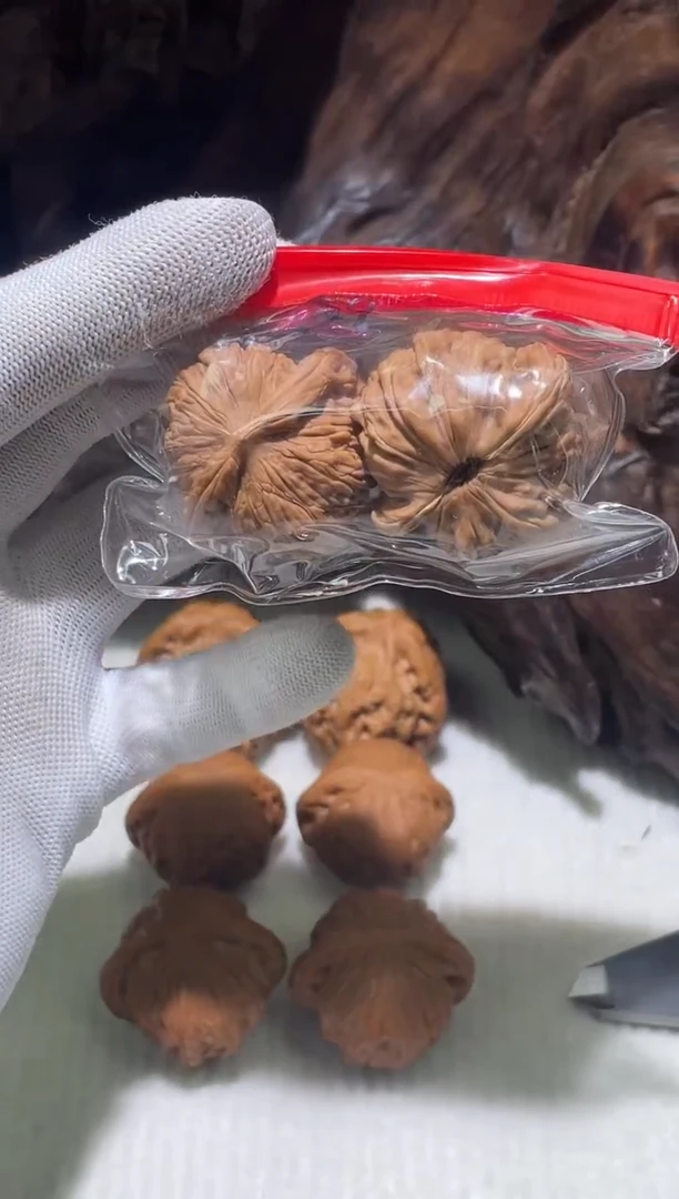 文玩核桃把件四座楼