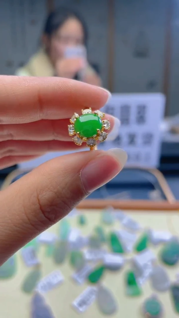 【闪购商品】翡翠颈饰银S925镶嵌天然A货翡翠