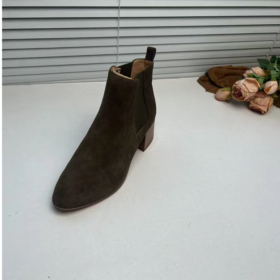 【孤品】只有一双短靴头层磨砂牛皮小短靴