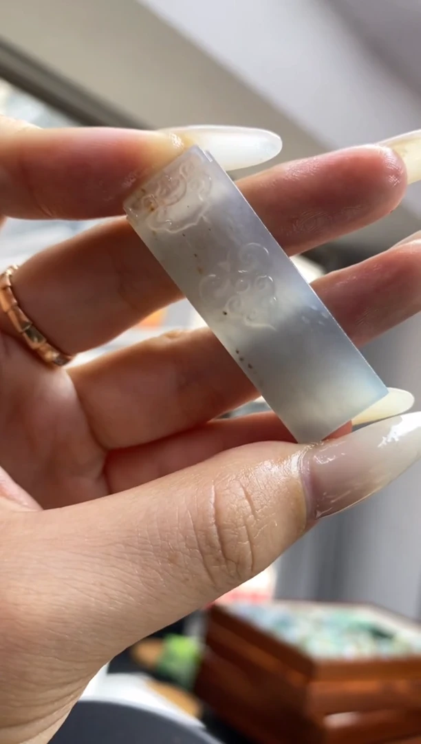定制翡翠未镶嵌翡翠毛货~