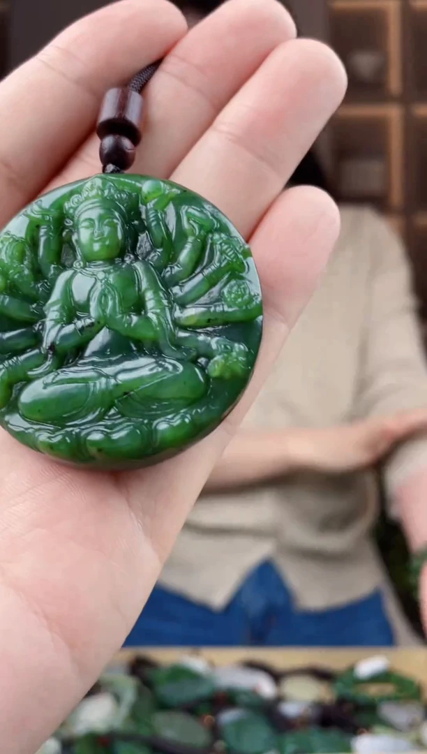 颈饰未镶嵌和田玉拍一发一，多样性发货