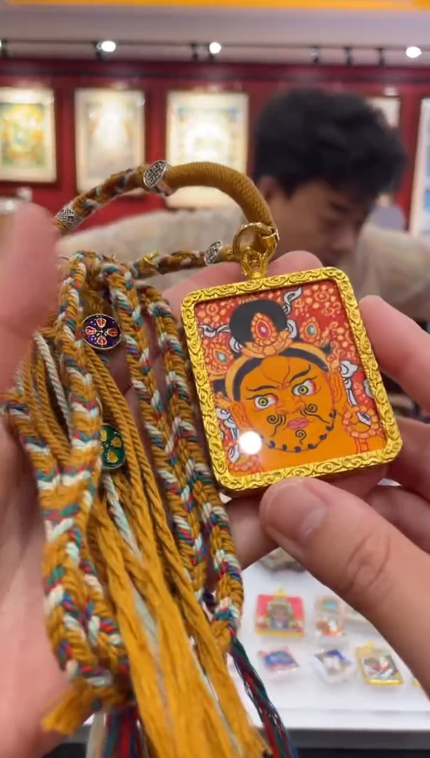 吊坠1多样性发其一