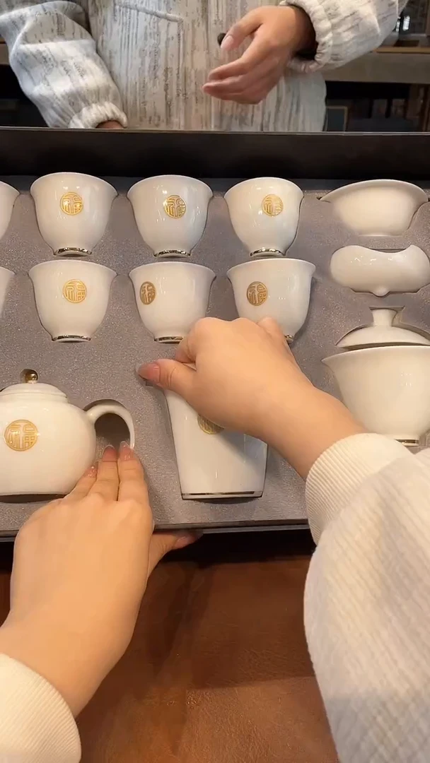 【闪购商品】不带茶盘有带礼盒@@7460