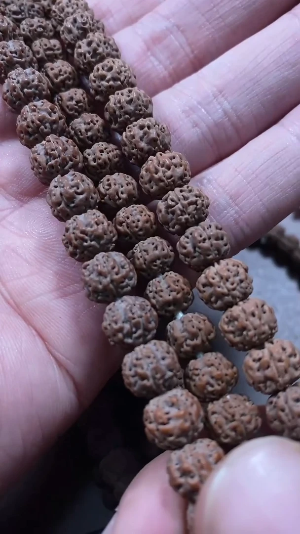 【闪购商品】金刚菩提手串2号细纹梅花