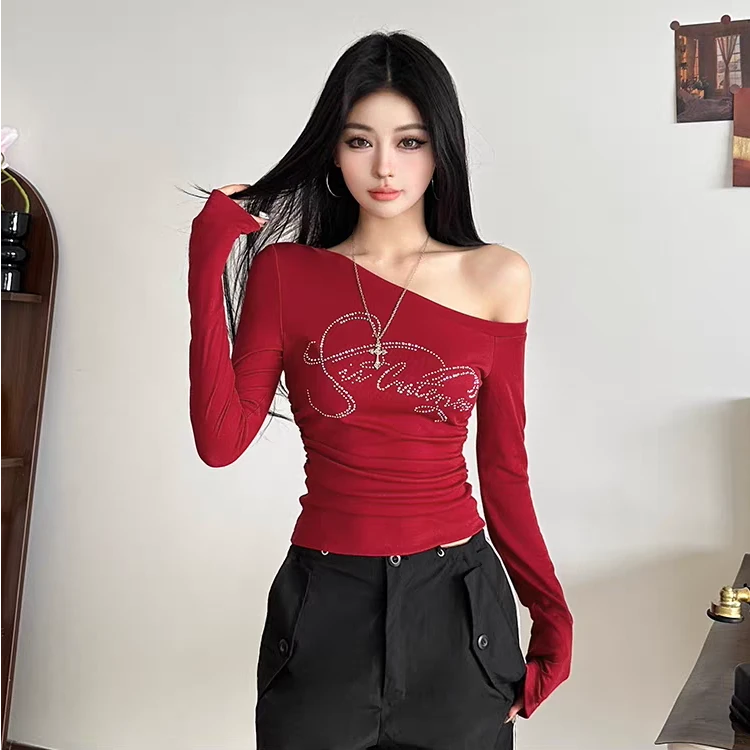 Malou 欧美风ins斜肩烫钻显瘦百搭T恤女 休闲风露肩上衣K24L51953