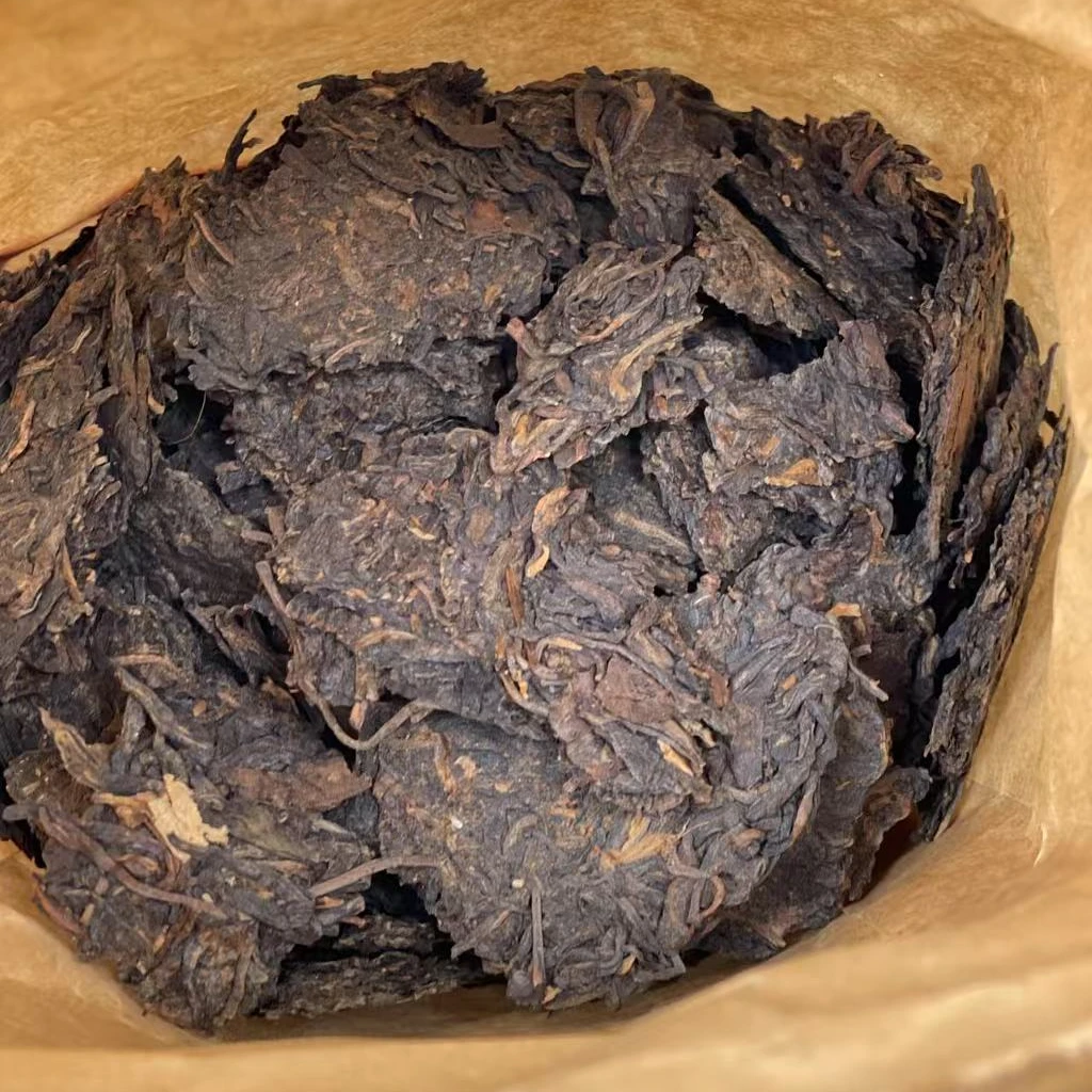 九十年代铁饼 样茶品鉴普洱生茶