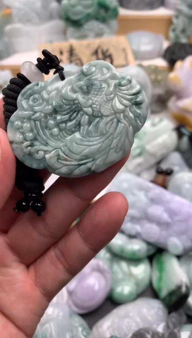 吊坠(不含链)未镶嵌翡翠1