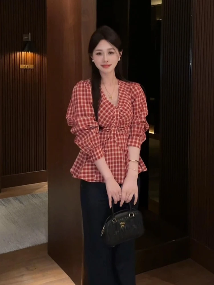 韩里韩气独特漂亮减龄洋气上衣气质高级感红色格纹长袖衬衫女早秋