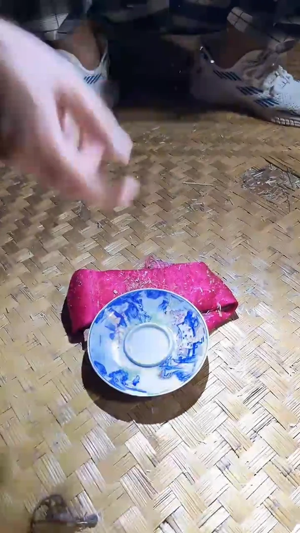 瓷片呃呃呃呃呃呃呃呃33