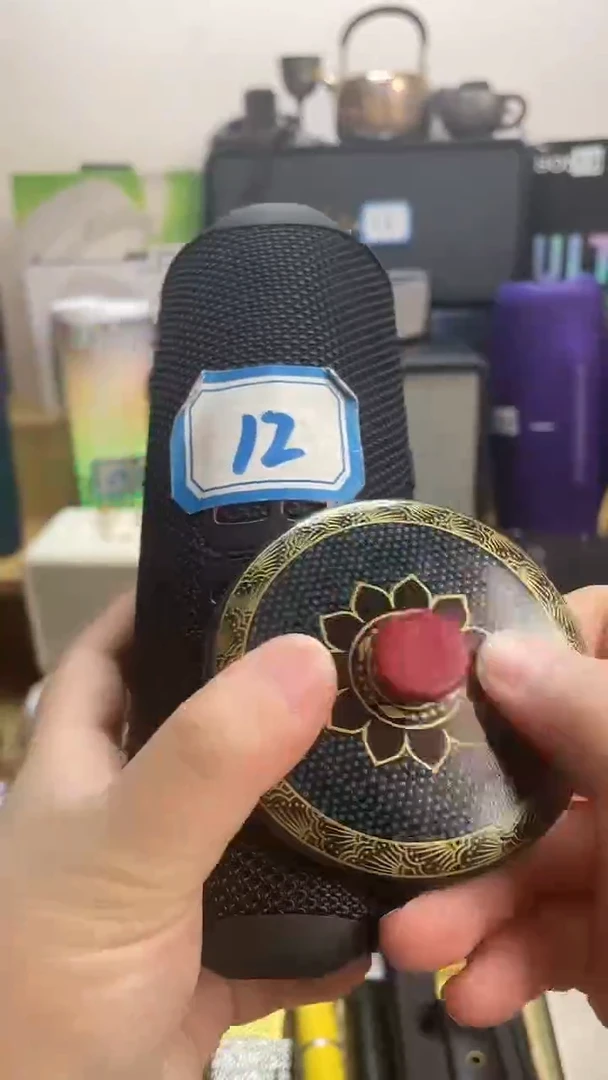 瓷片闪购商品 如图所示