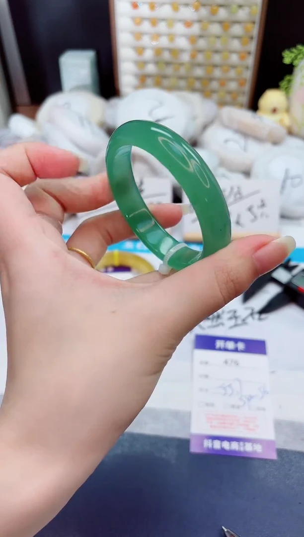 未镶嵌手镯石英质玉476-东陵玉-圈口55