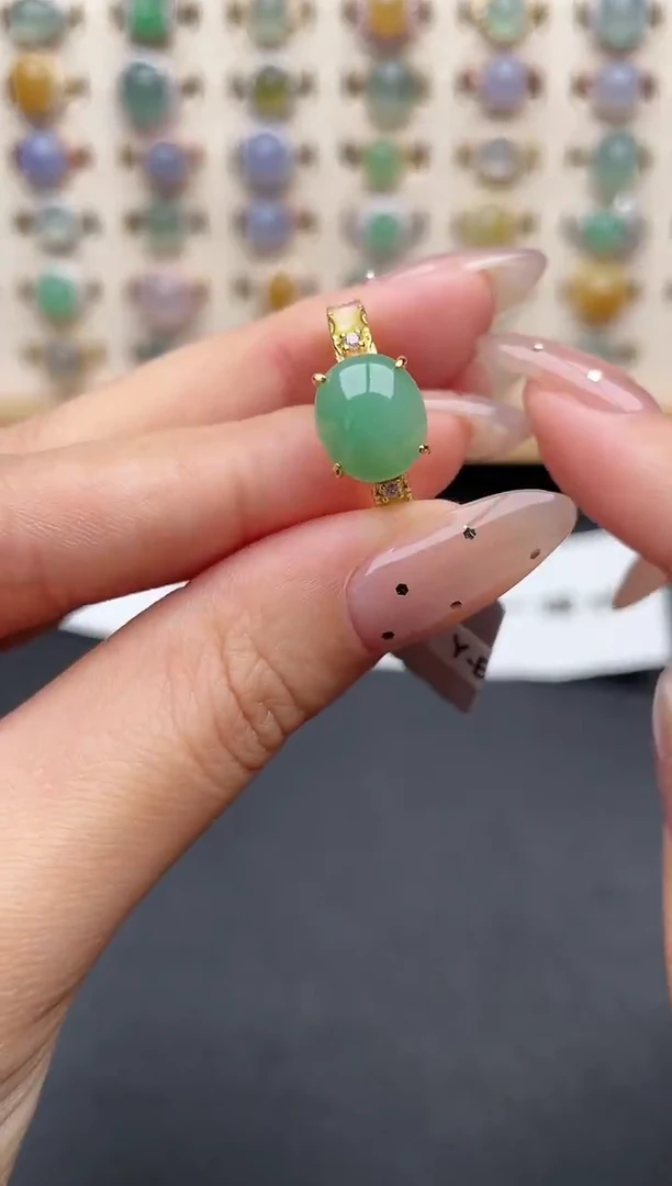 【闪购商品】翡翠戒指银S925镶嵌一物一证一礼盒