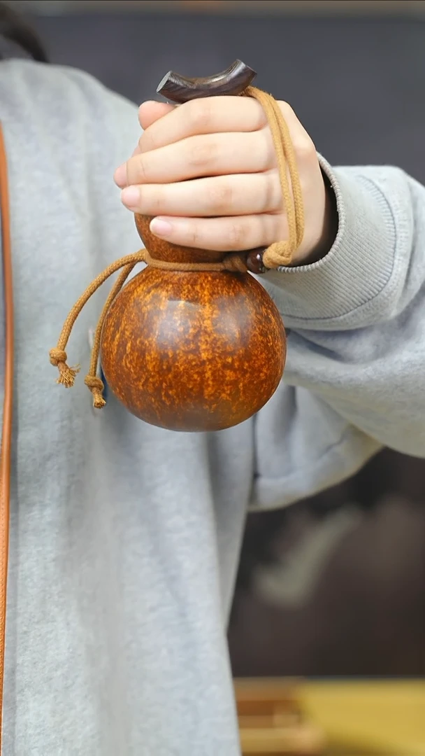 【闪购商品】XN210大漆酒葫芦不包手串及旋转底座