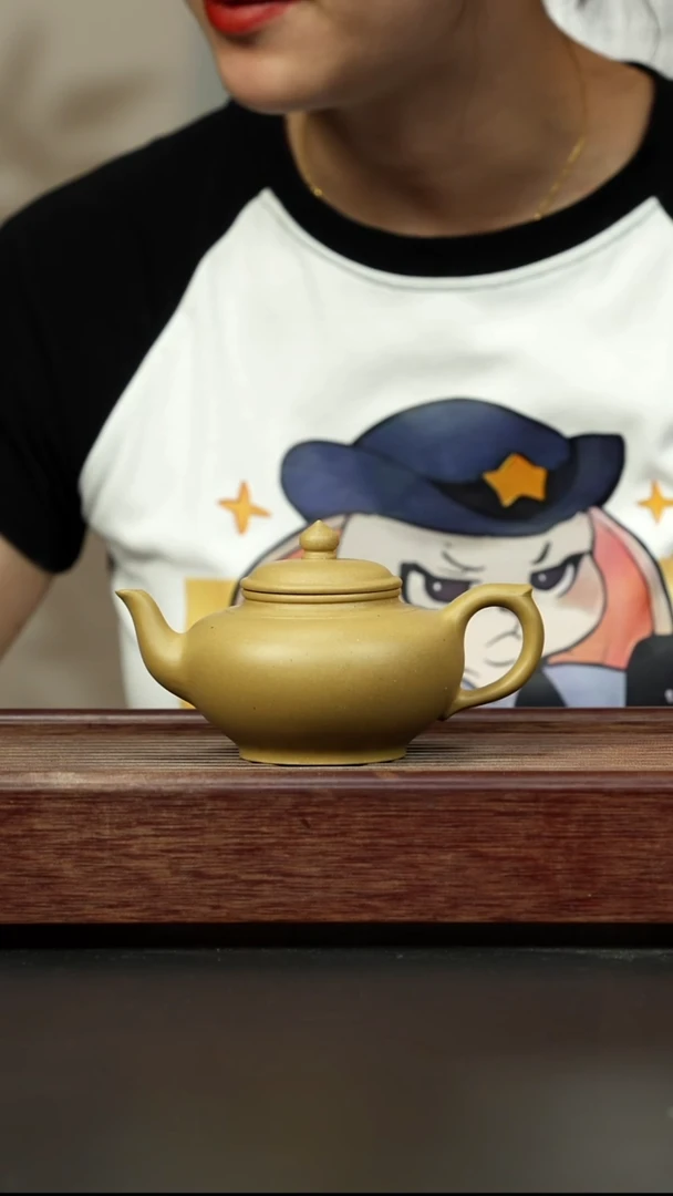 紫砂茶壶黄金段笑樱