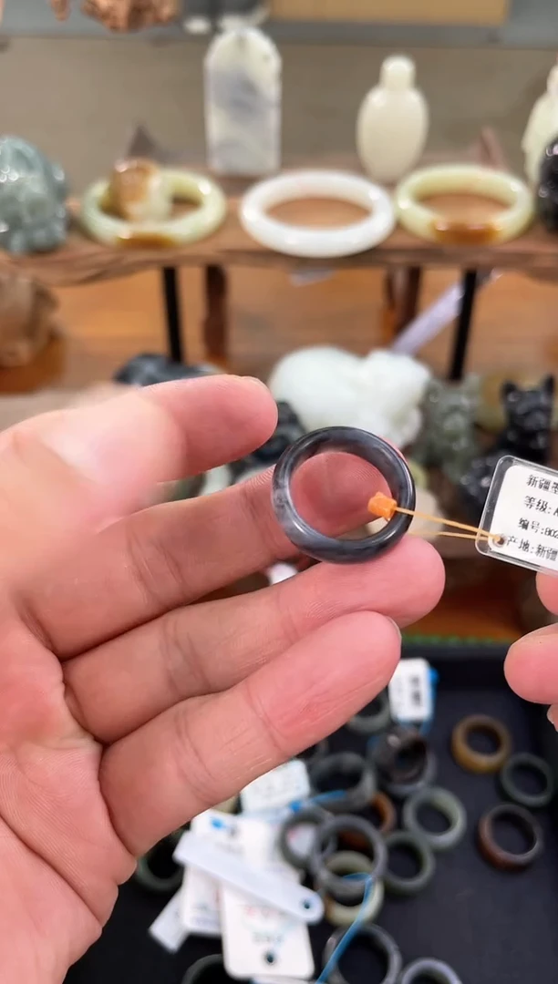 和田玉戒圈未镶嵌墨玉青花籽 戒圈18+80274