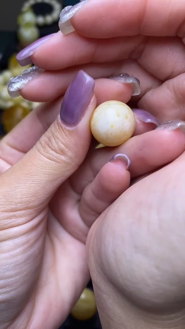 【闪购商品】琥珀裸石未镶嵌葵. 5