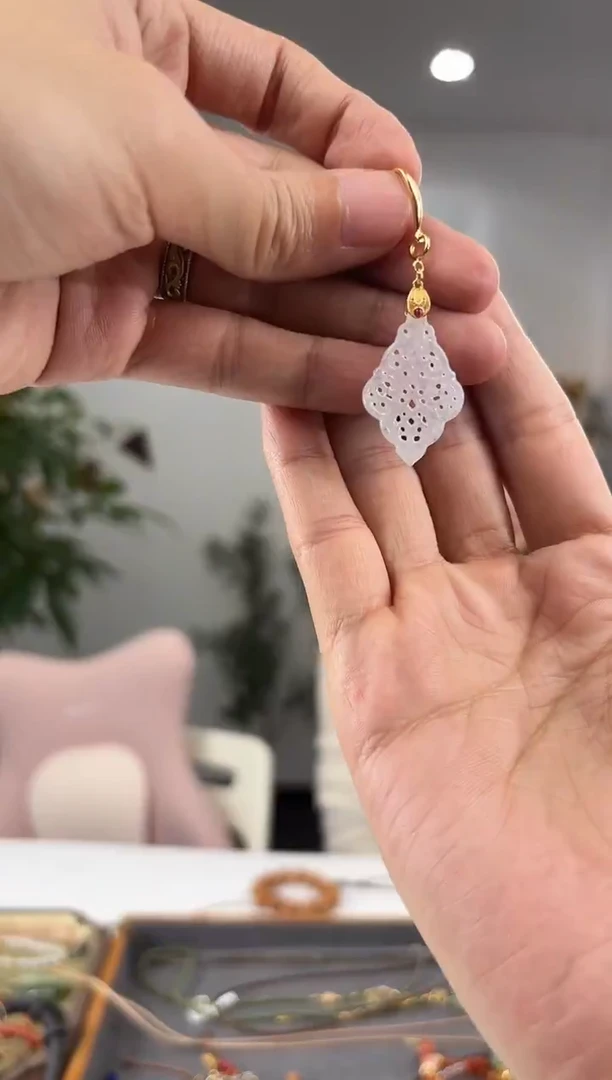 未镶嵌翡翠耳饰窥春耳环