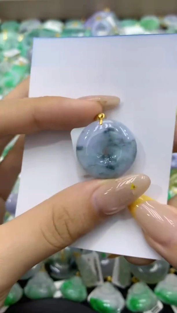 颈饰未镶嵌翡翠天然缅甸翡翠A货