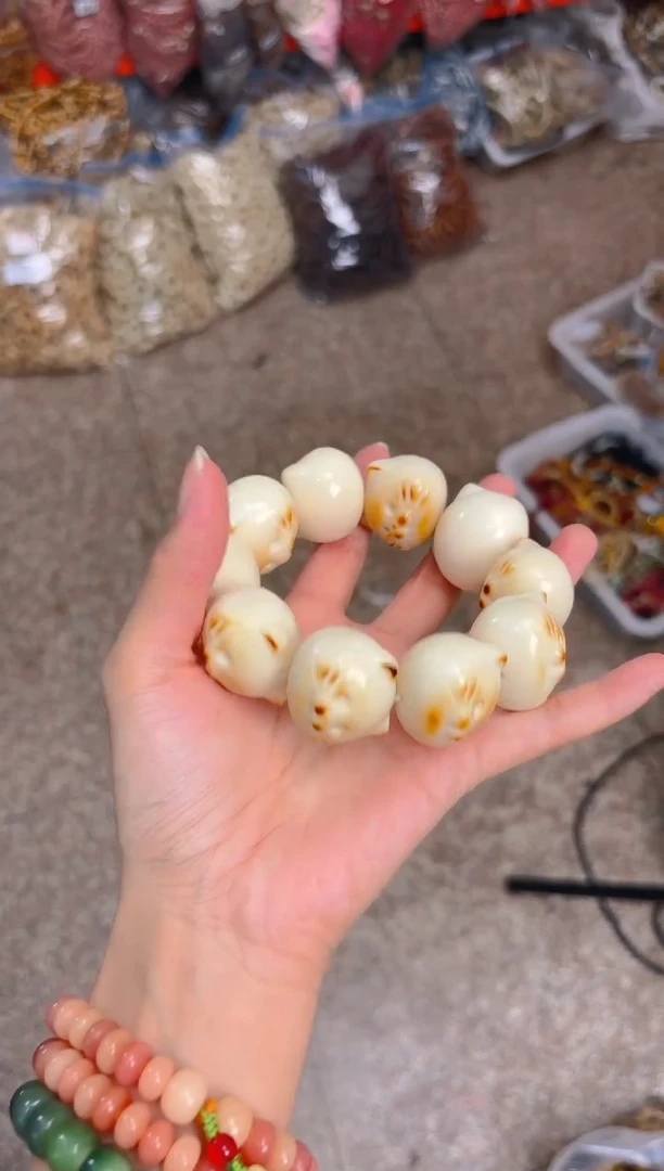 吊坠菩提根/象牙果猫咪头单圈10颗