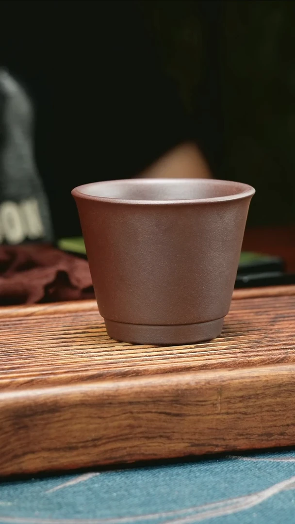 茶杯紫砂石红大斗笠2只