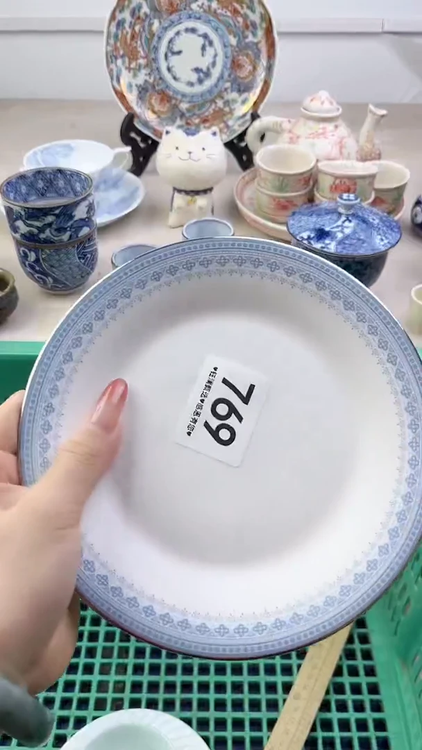 瓷片小*鲨769，，，，，，，，